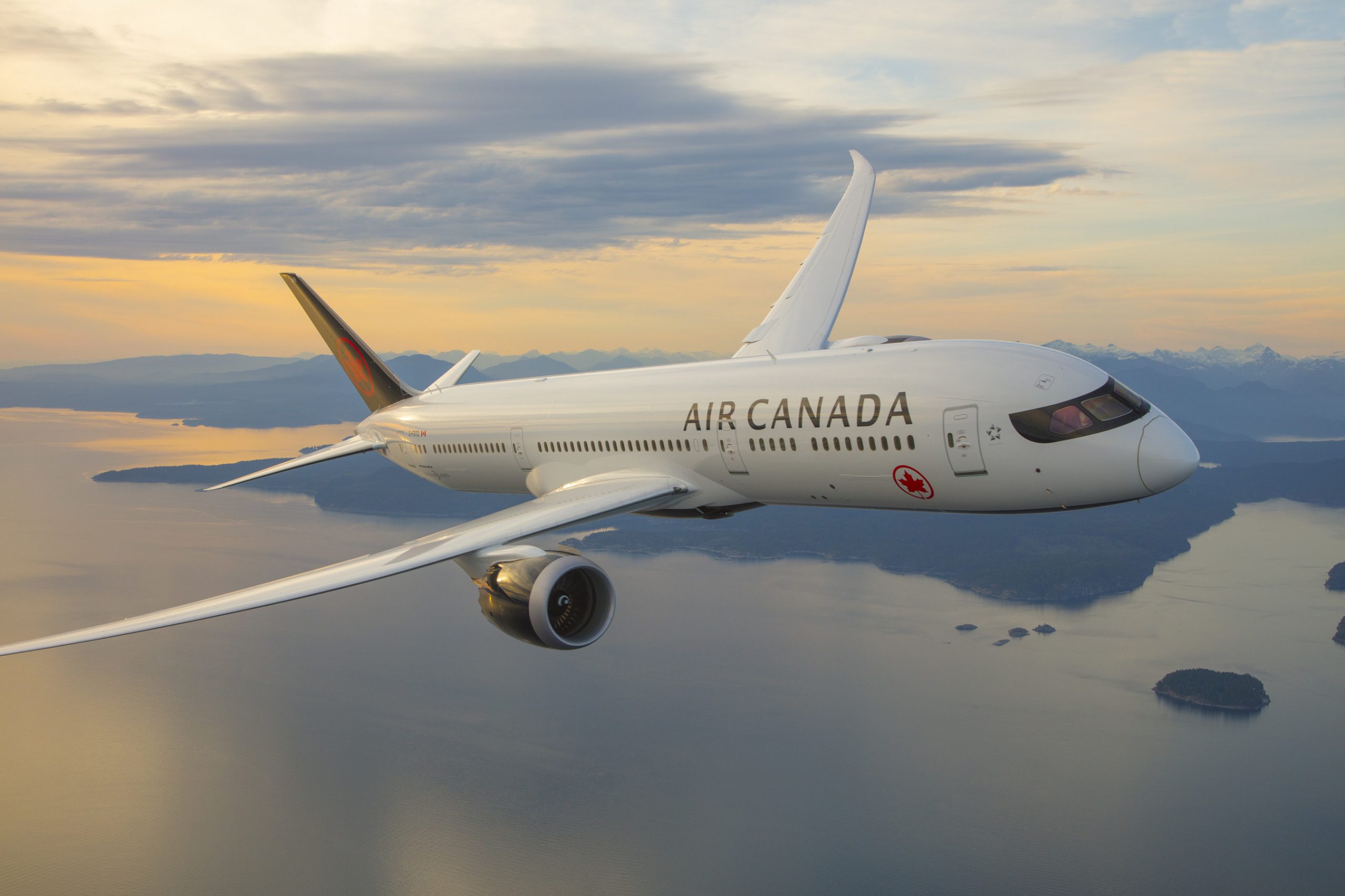 Air Canada has been recognized as the 2019 Airline of the Year by Global Traveler, the leading magazine for luxury business and leisure travellers. (CNW Group/Air Canada)