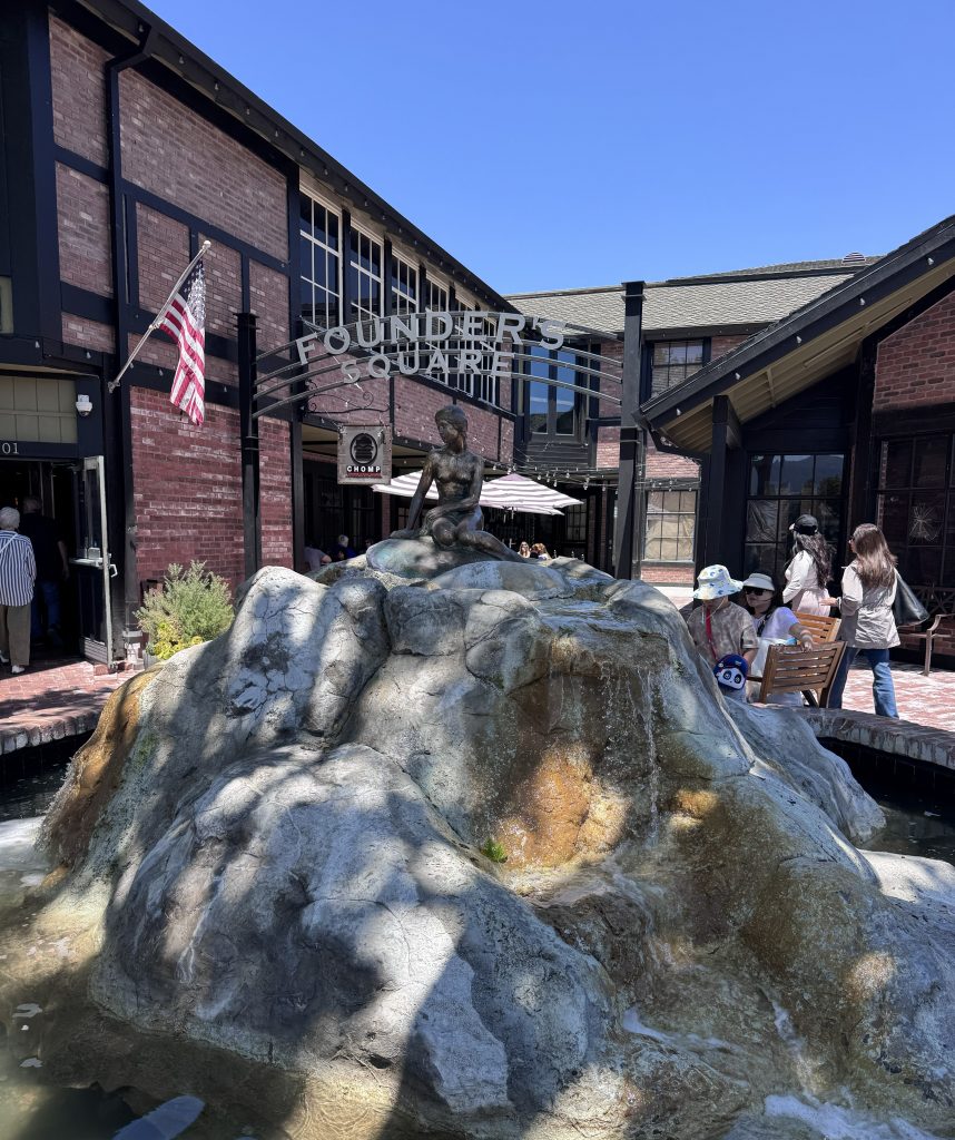 The Little Mermaid Fountain Sculpture_Solvang