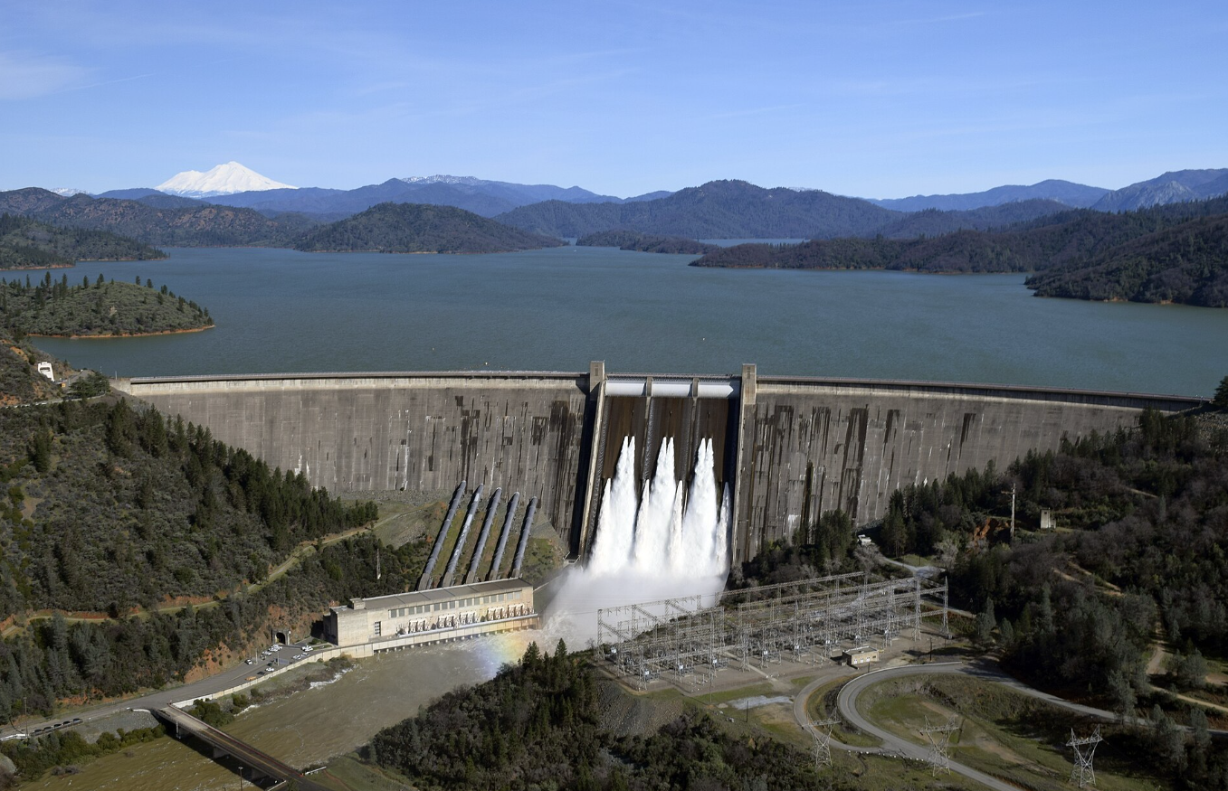 Shasta Dam_Shasta Lake